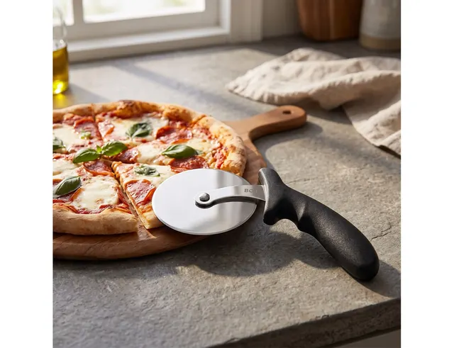 ΕΡΓΑΛΕΊΑ ΚΟΥΖΊΝΑΣ ΚΟΠΉΣ & ΠΡΟΕΤΟΙΜΑΣΊΑΣ PIZZA CUTTER BOJ 10CM DIAMETER 021120301