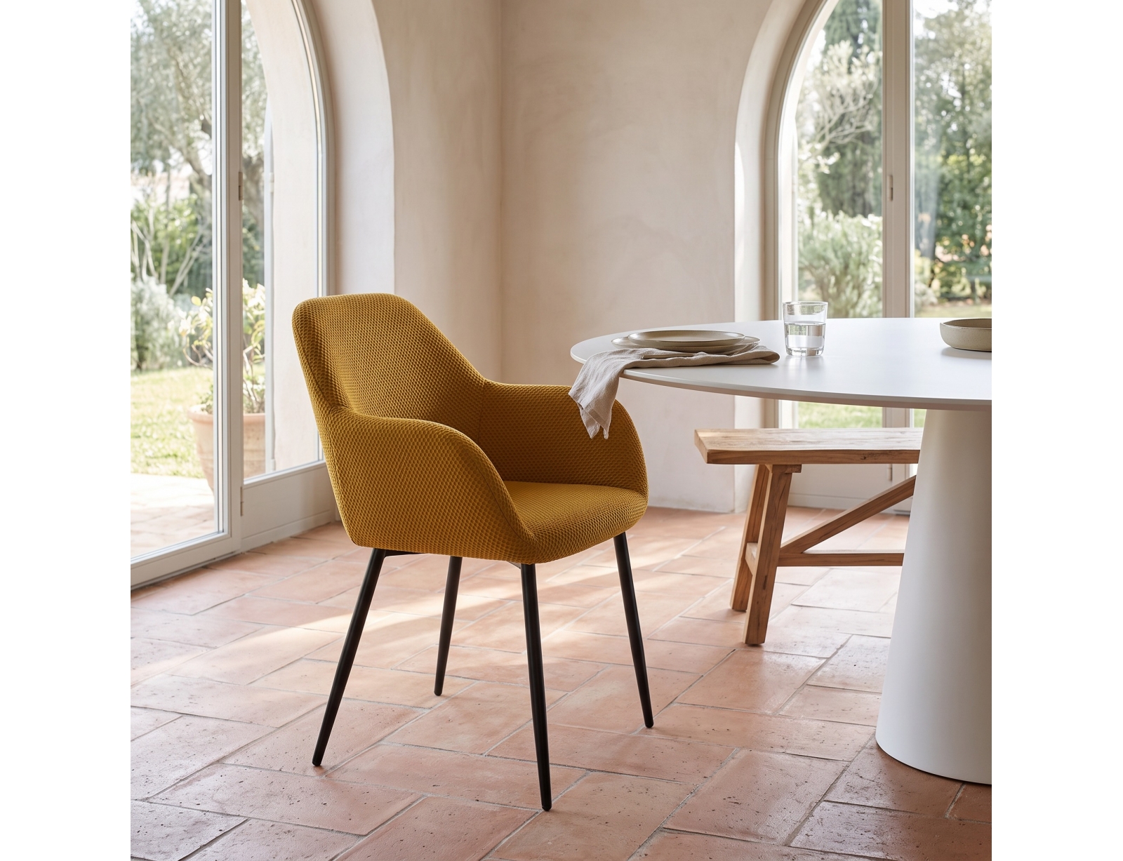 ΚΑΡΈΚΛΕΣ & ΠΟΛΥΘΡΌΝΕΣ ATOMIC YELLOW CHAIR M2 HD0478