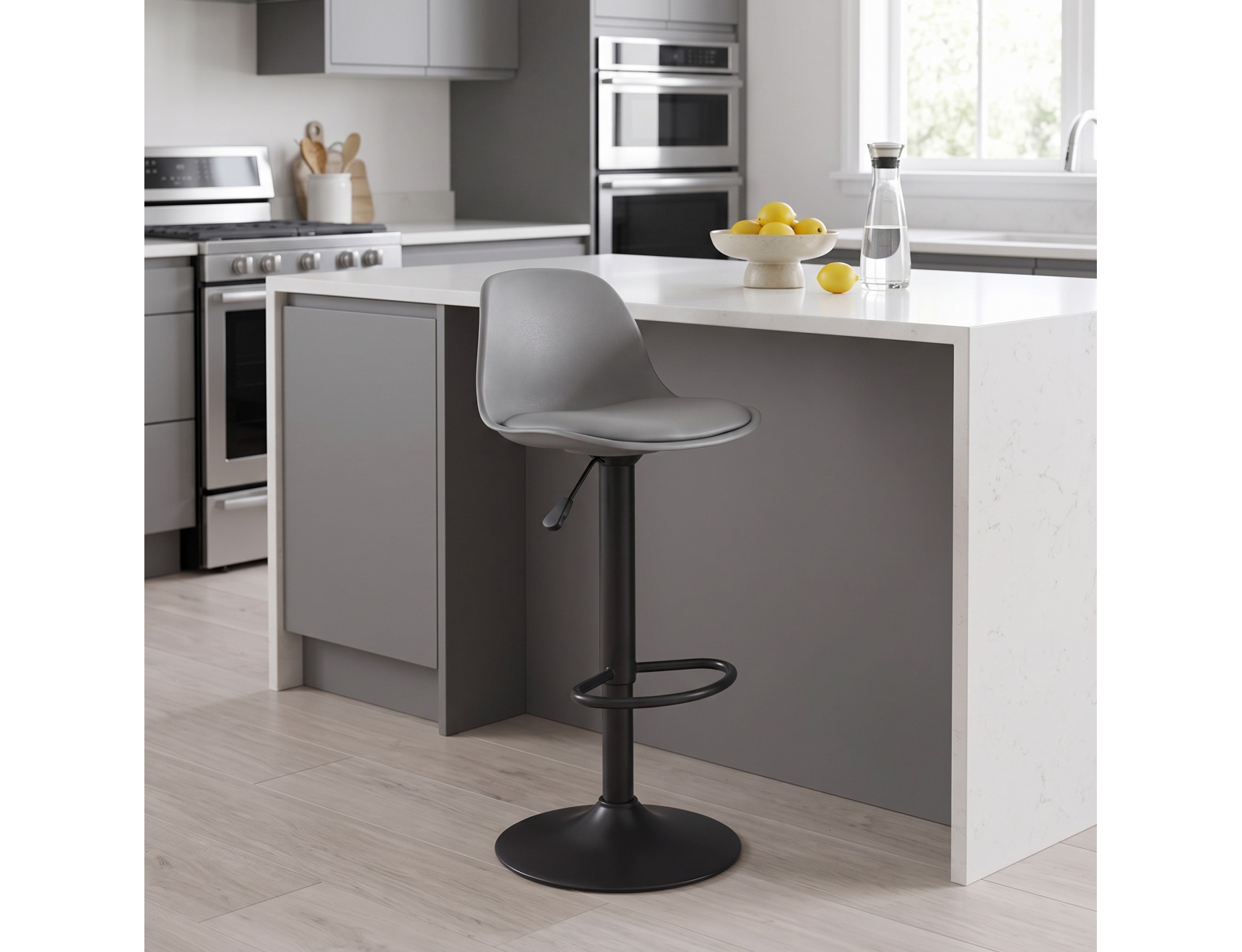 ΚΑΡΈΚΛΕΣ & ΠΟΛΥΘΡΌΝΕΣ ISAK GREY BAR STOOL HD6217