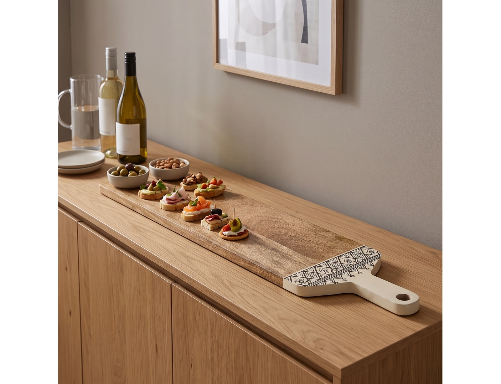 ΞΎΛΙΝΕΣ ΕΠΙΦΆΝΕΙΕΣ ΣΕΡΒΙΡΊΣΜΑΤΟΣ DUNE MANGO WOOD PRESENTATION BOARD, BLACK, 1M A1/M