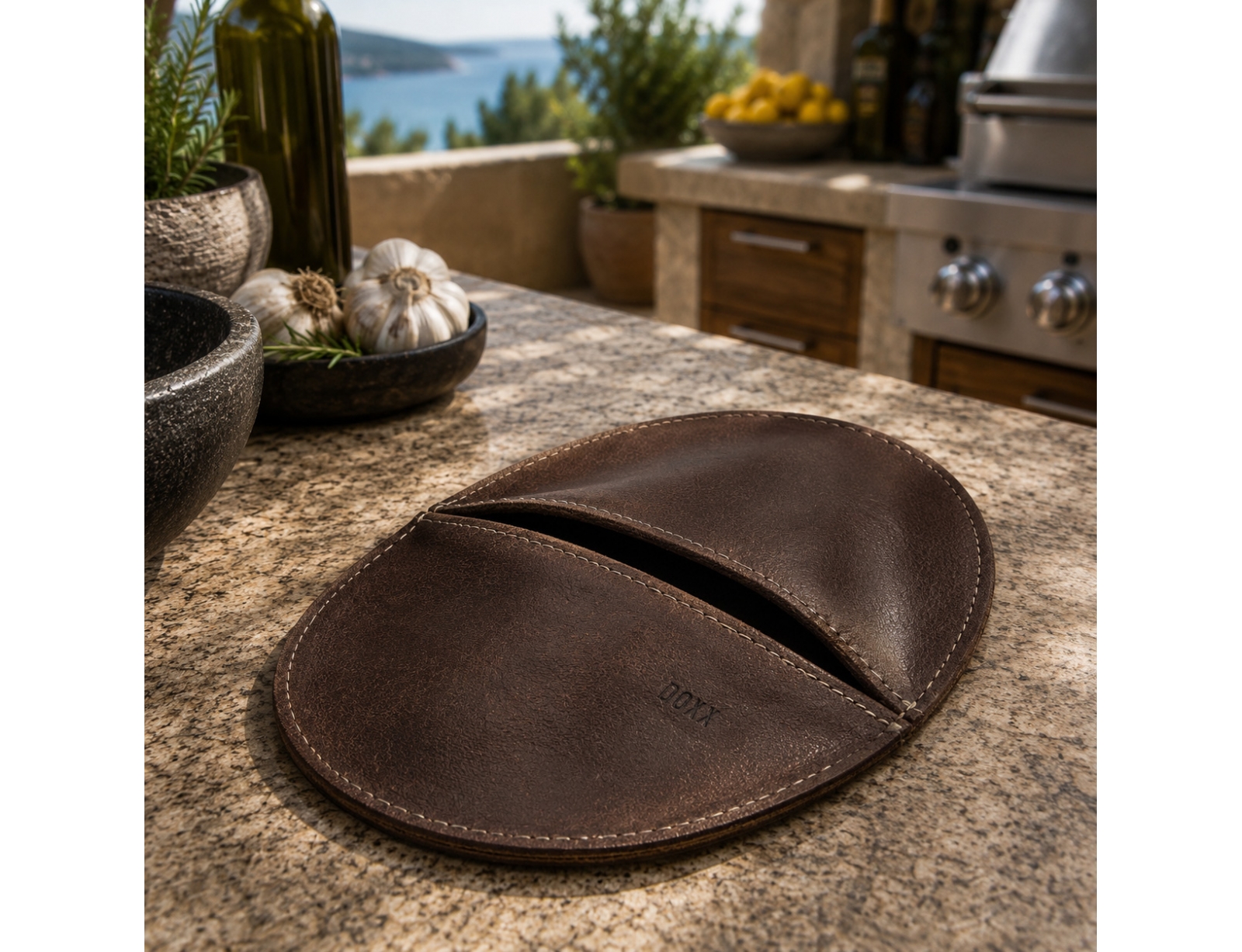 ΣΥΛΛΟΓΉ CHEF ΕSSENTIALS RUSTIC LEATHER GRIPPER BROWN DOXX AMSTERDAM