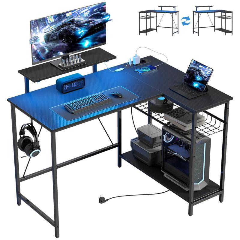 Γωνιακό Γραφείο Gaming με LED Φώτα, Πρίζες, Στήριγμα Οθόνης και Ράφι, Μαύρο